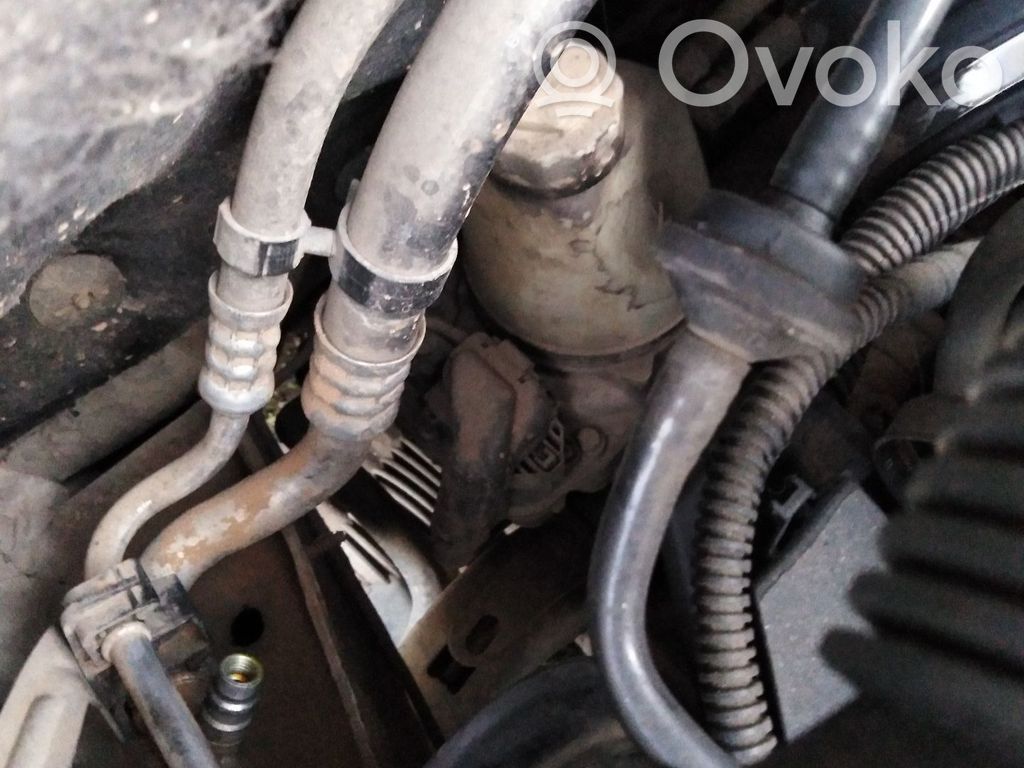Opel Astra G Power steering pump 