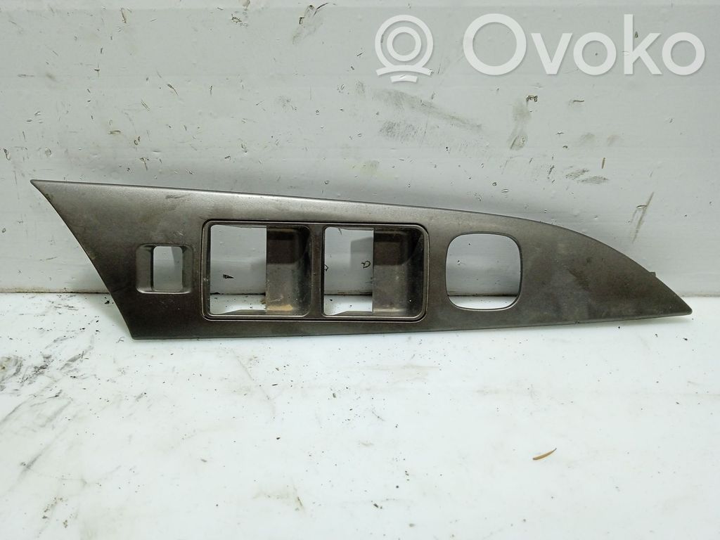 Mazda 3 I Other interior part 