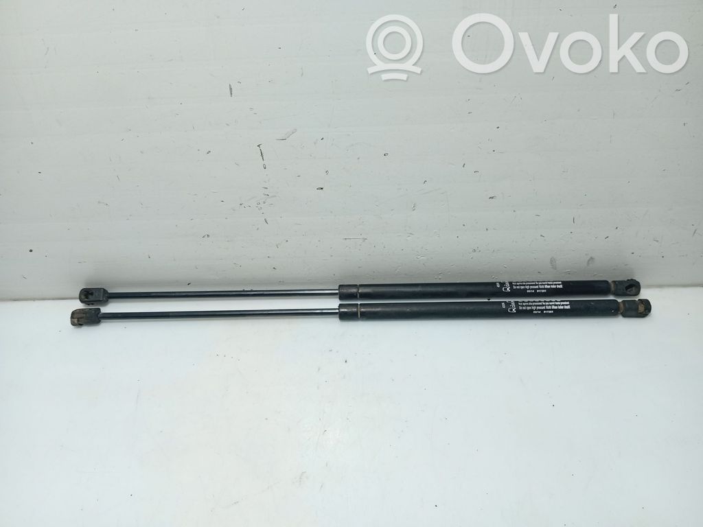 BMW 3 E36 Tailgate/trunk strut/damper 