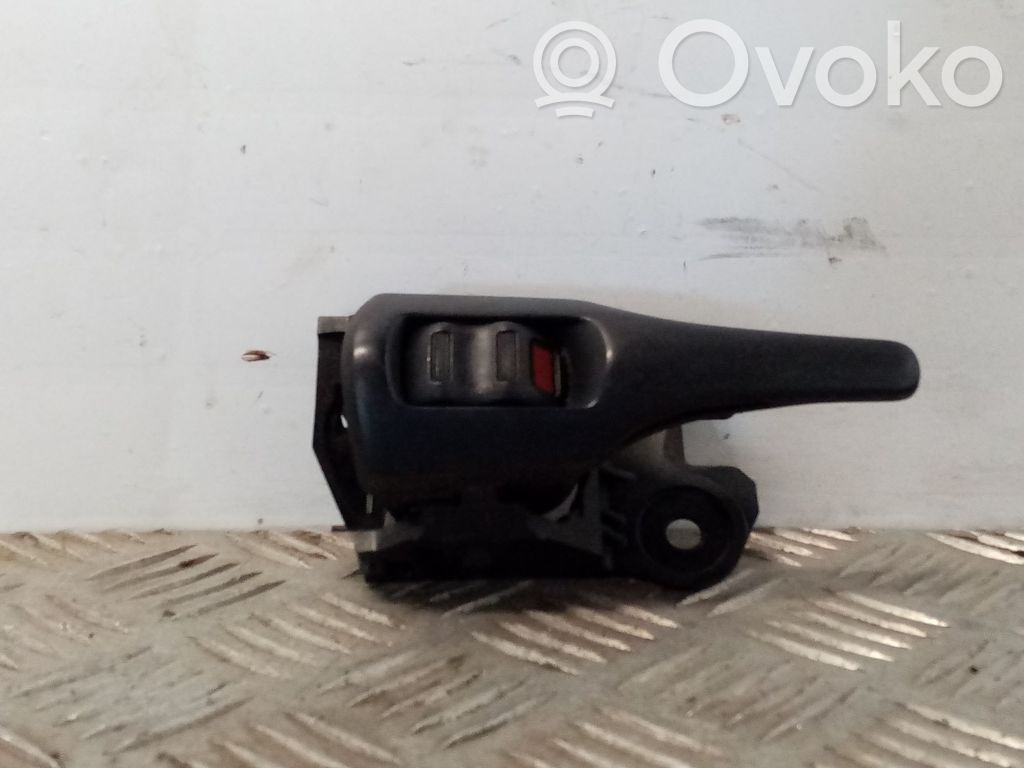 Toyota Verso Manecilla interna puerta delantera 