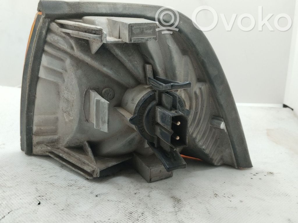 BMW 3 E36 Front indicator light 