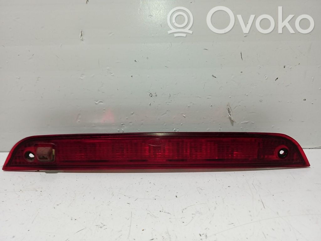 Ford Focus Third/center stoplight 