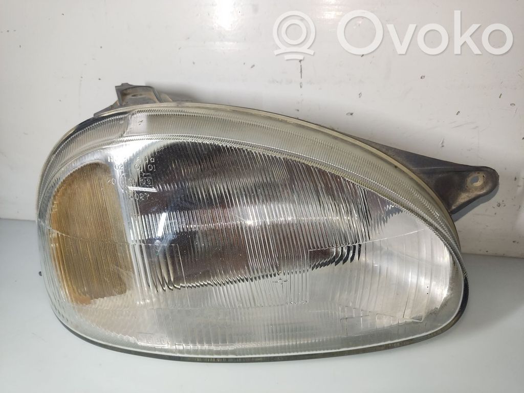 Opel Corsa B Headlight/headlamp 