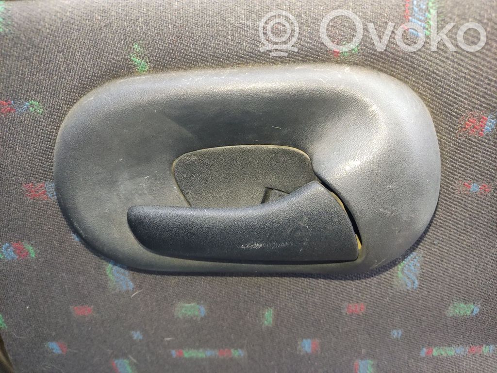 Manecilla interna puerta trasera   90431364