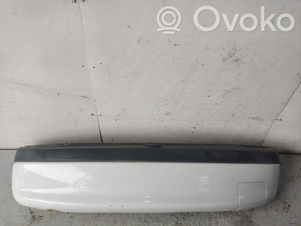 Opel Corsa B Bamperis 