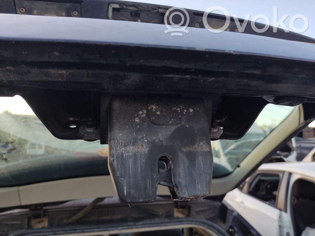 Ford Focus Tailgate lock latch 