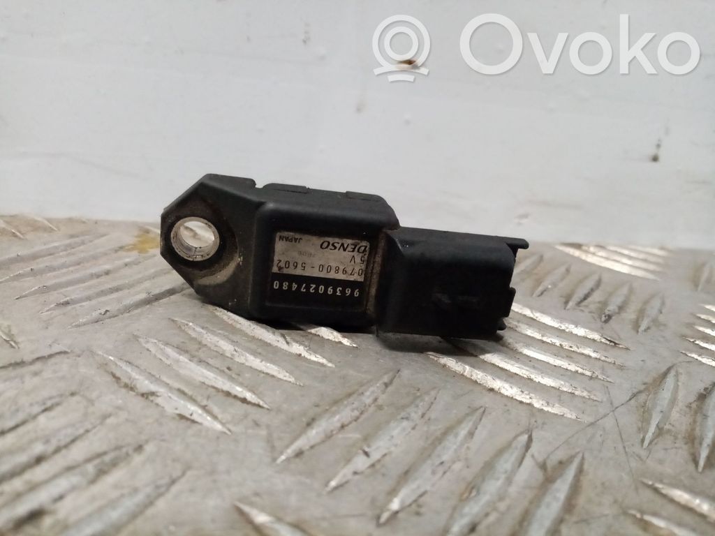 Sensor de presión del aceite   9639027480