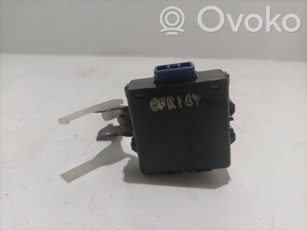 Lexus GS 300 400 430 Altri relè 