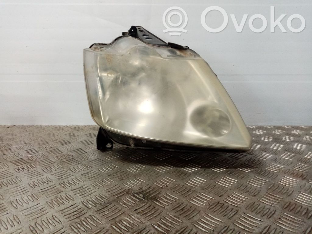 Renault Modus Headlight/headlamp 