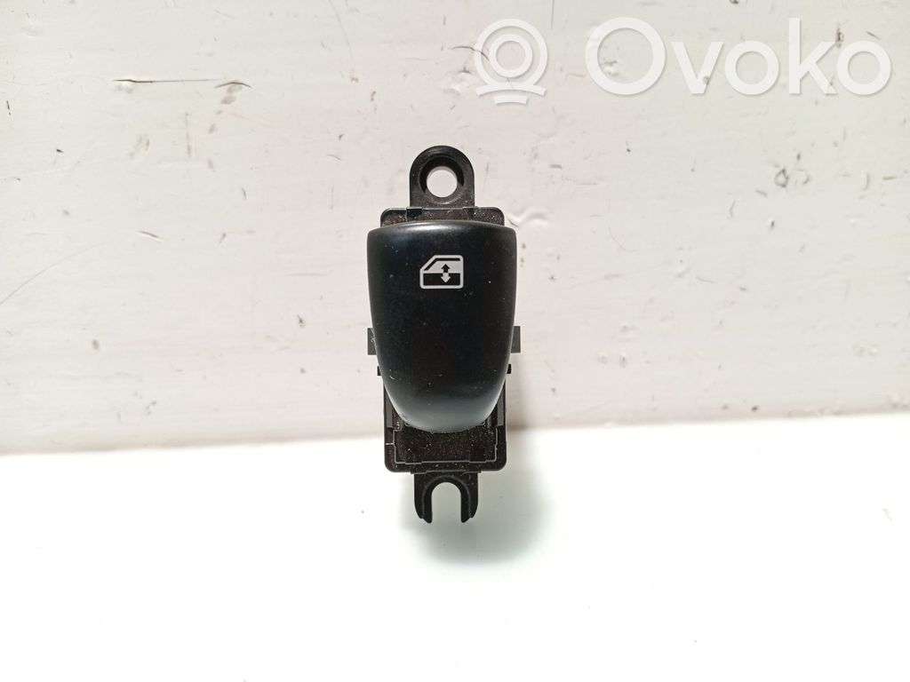Renault Kadjar Electric window control switch 