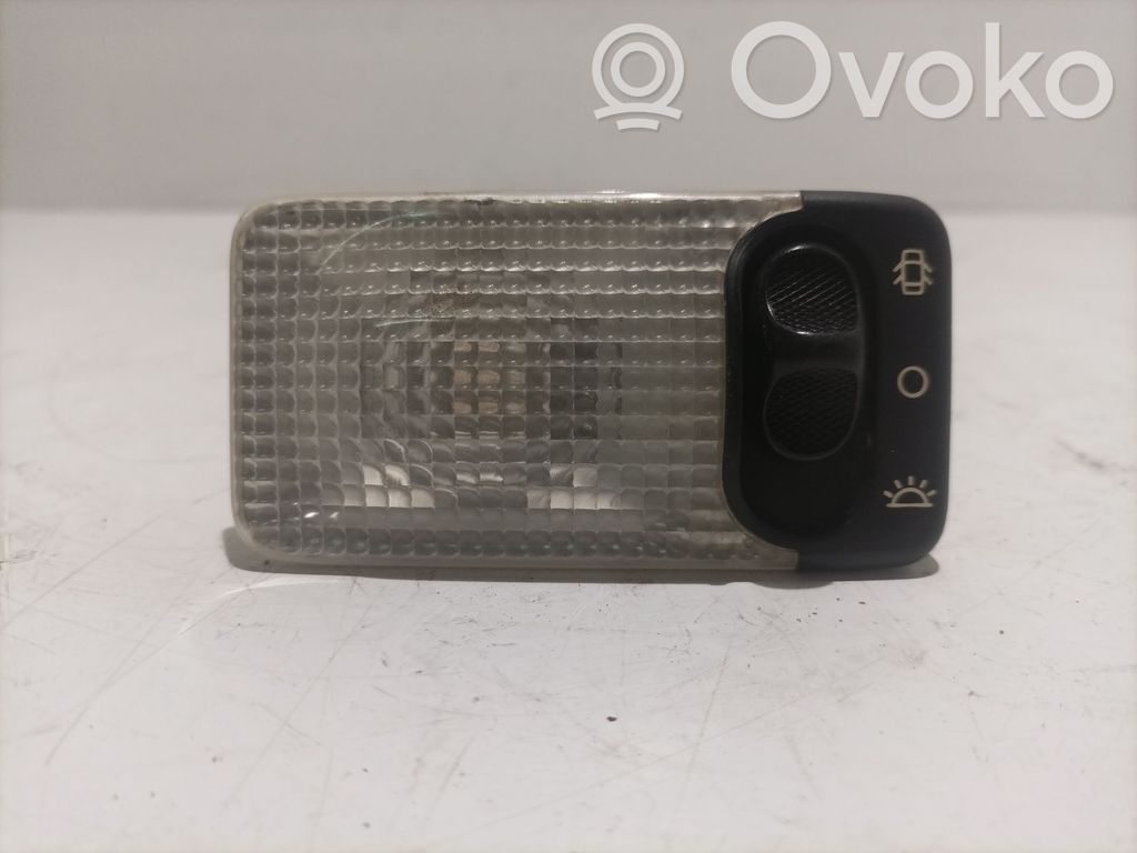 Inne oświetlenie wnętrza kabiny   812400H010A0