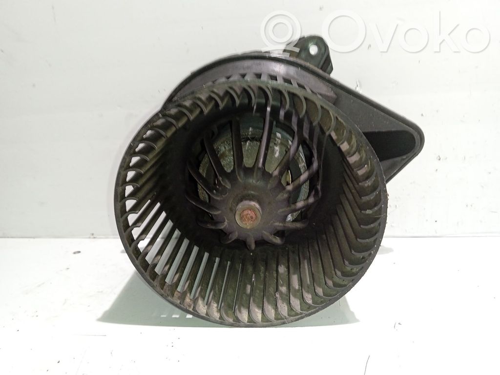 Renault Trafic II (X83) Ventilator aerotermă 