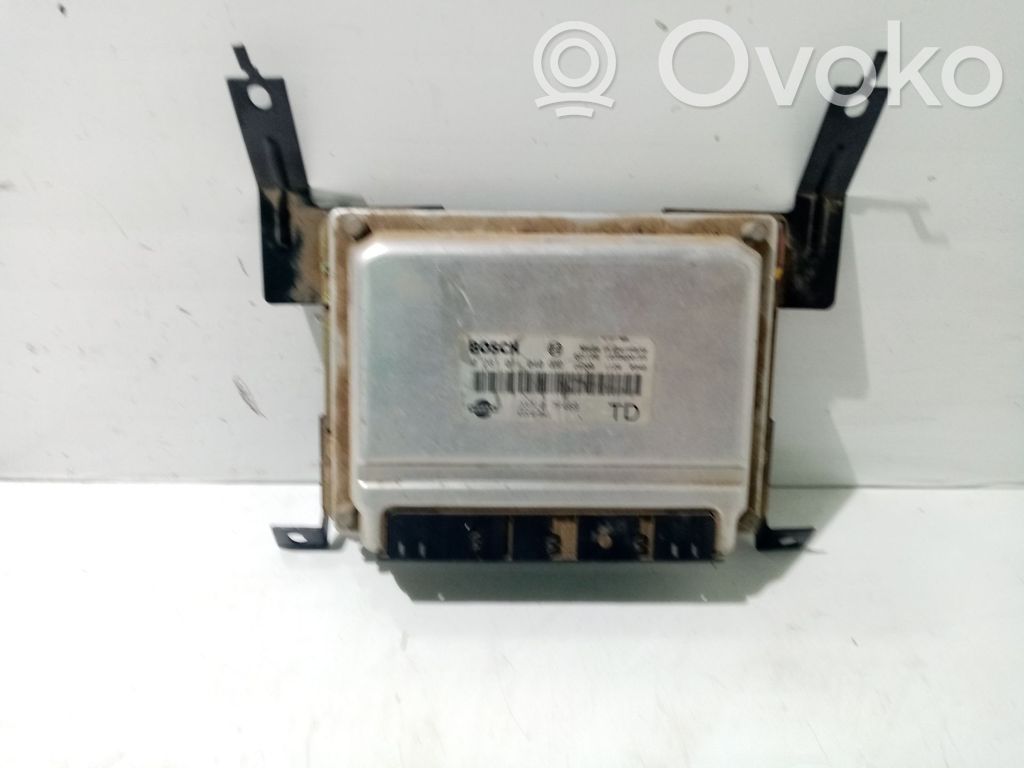 Nissan Terrano Engine control unit/module 
