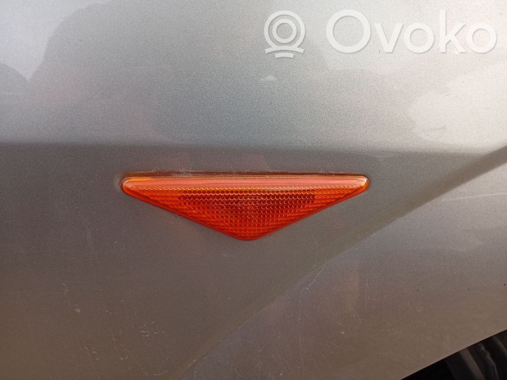 Ford Mondeo Mk III Kierunkowskaz błotnika przedniego 