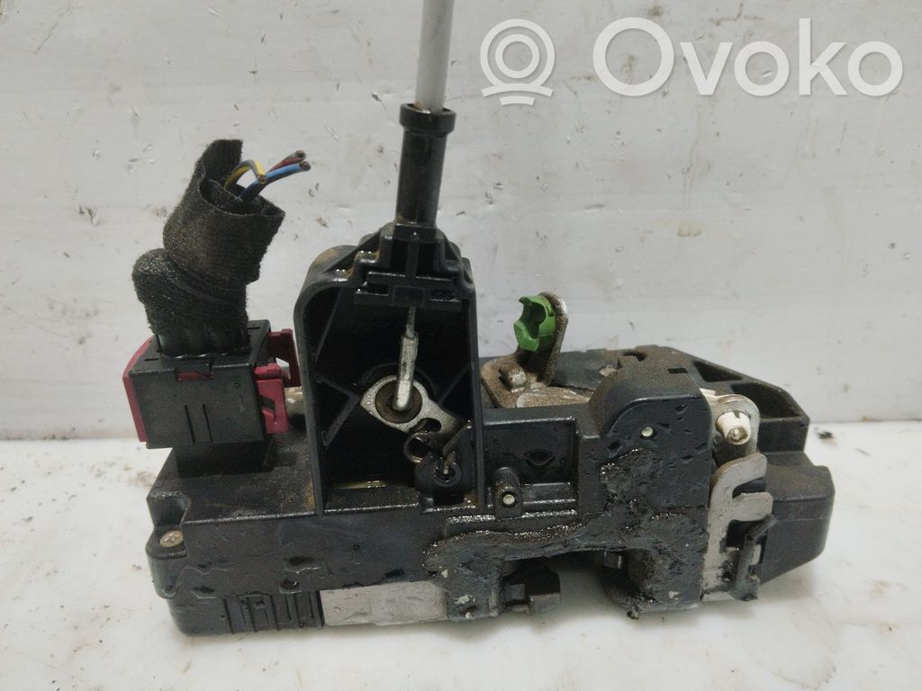 Opel Meriva A Etuoven lukko 