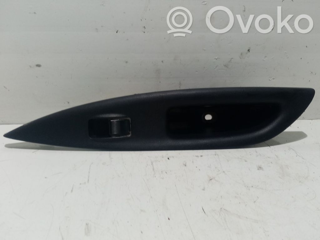 Mazda 6 Electric window control switch 