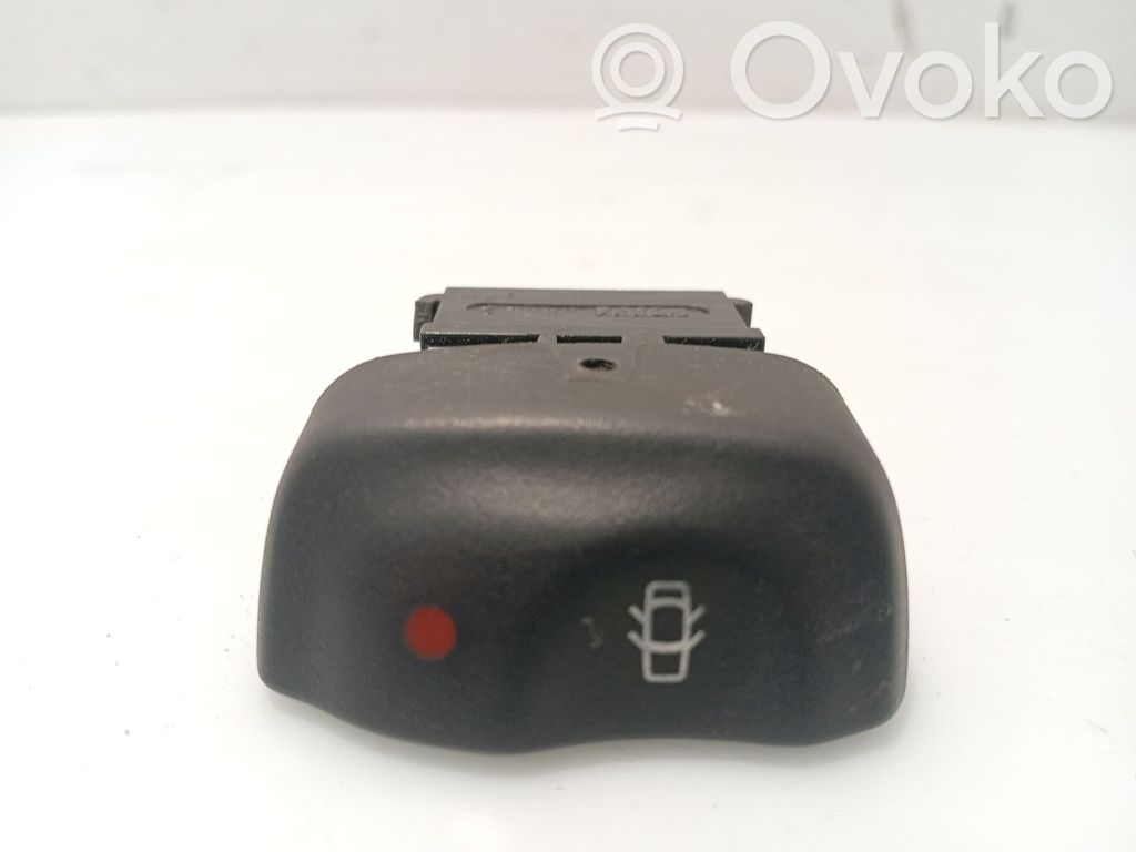 Renault Megane I Autres commutateurs / boutons / leviers 