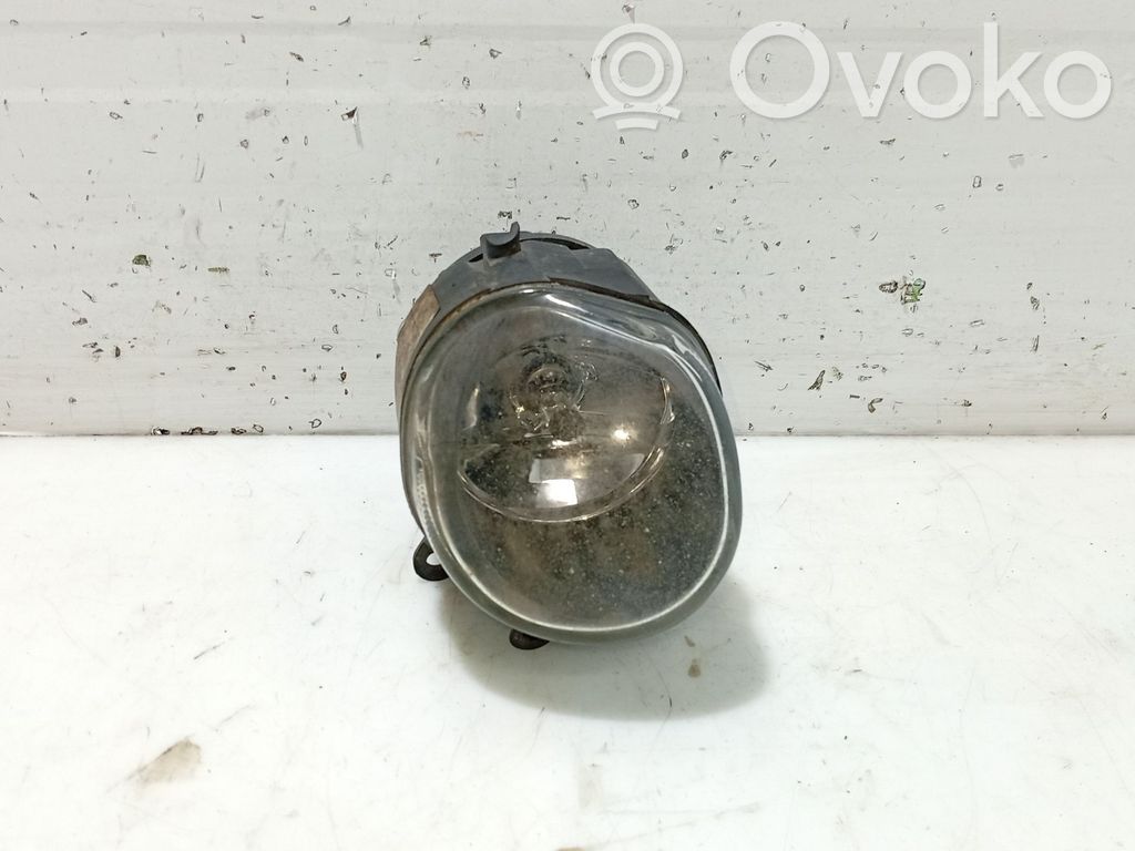 Luz de niebla delantera   8L0941700A