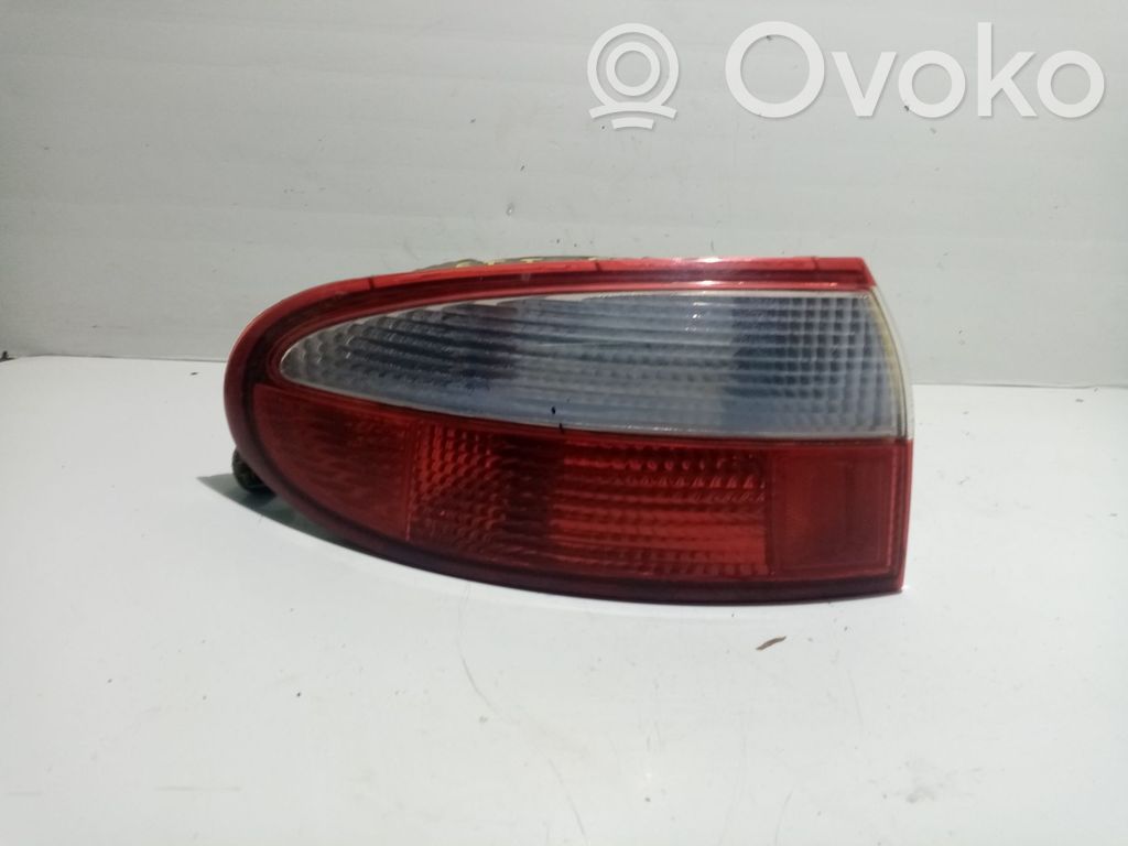 Rear/tail lights   96304618