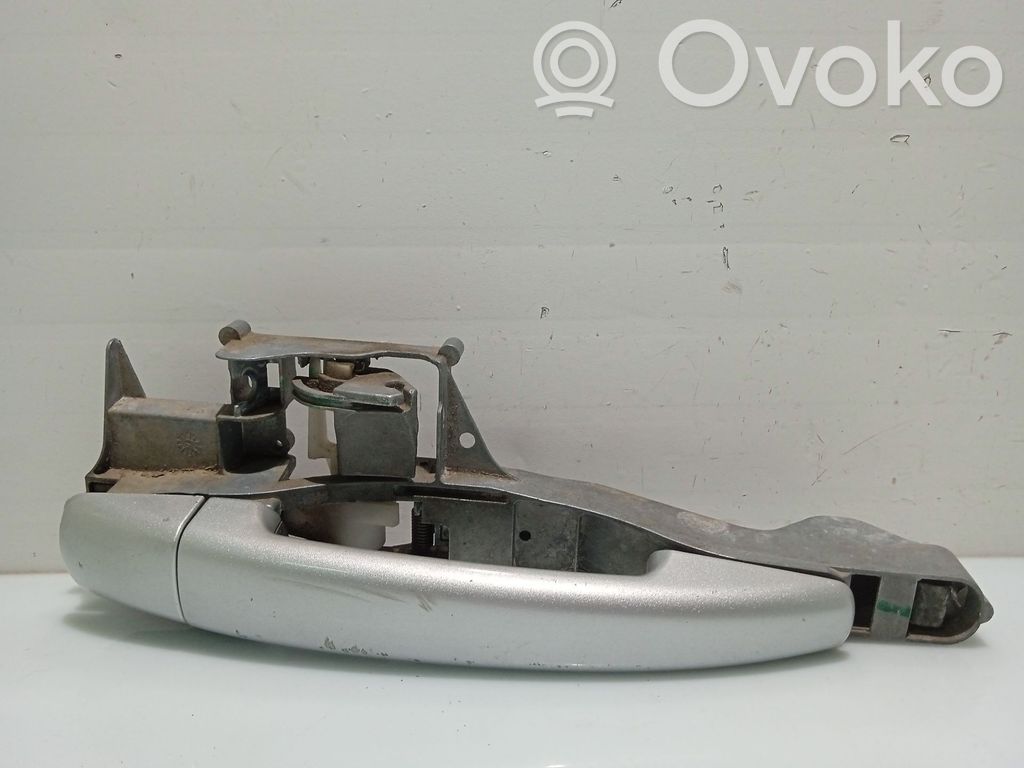 Manecilla externa puerta delantera   9101GF