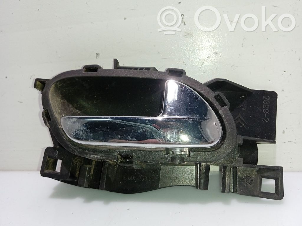 Manecilla interna puerta delantera   9660525380
