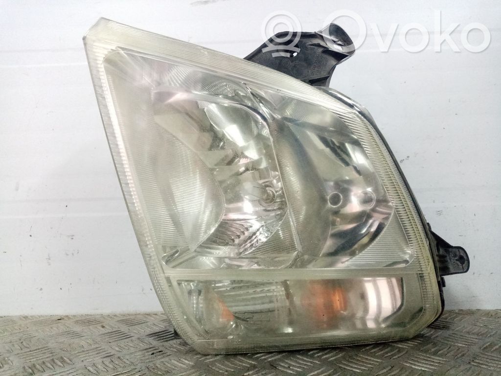 Phare frontale   93175364,88308555