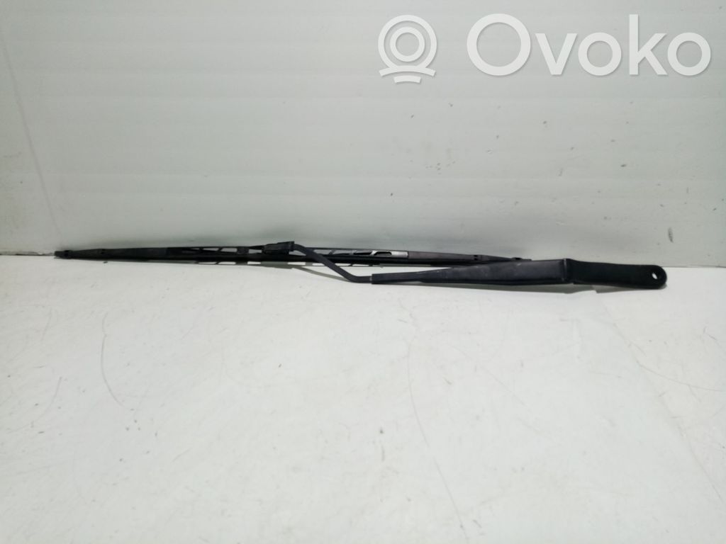 Peugeot 406 Wischerarm vorne 