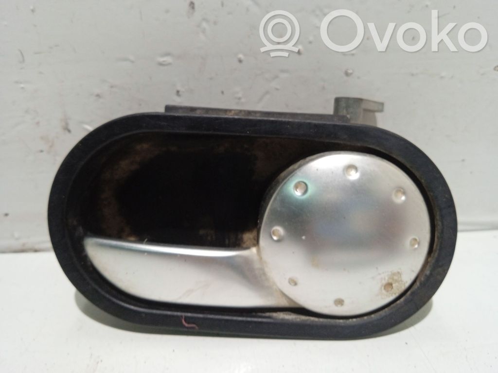 Manecilla interna puerta delantera   8N0837020AFKZ