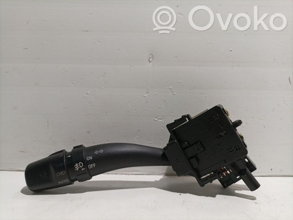 KIA Carnival Interruptor de control del panel de luces 