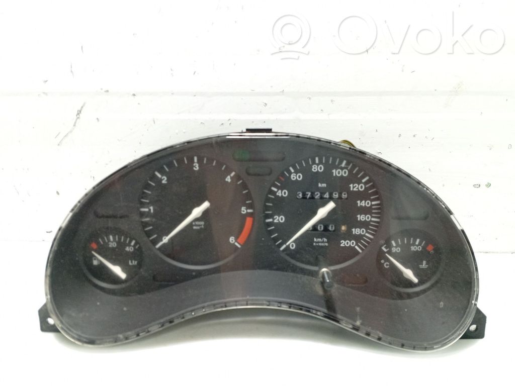 Opel Corsa B Spidometrs (instrumentu panelī) 