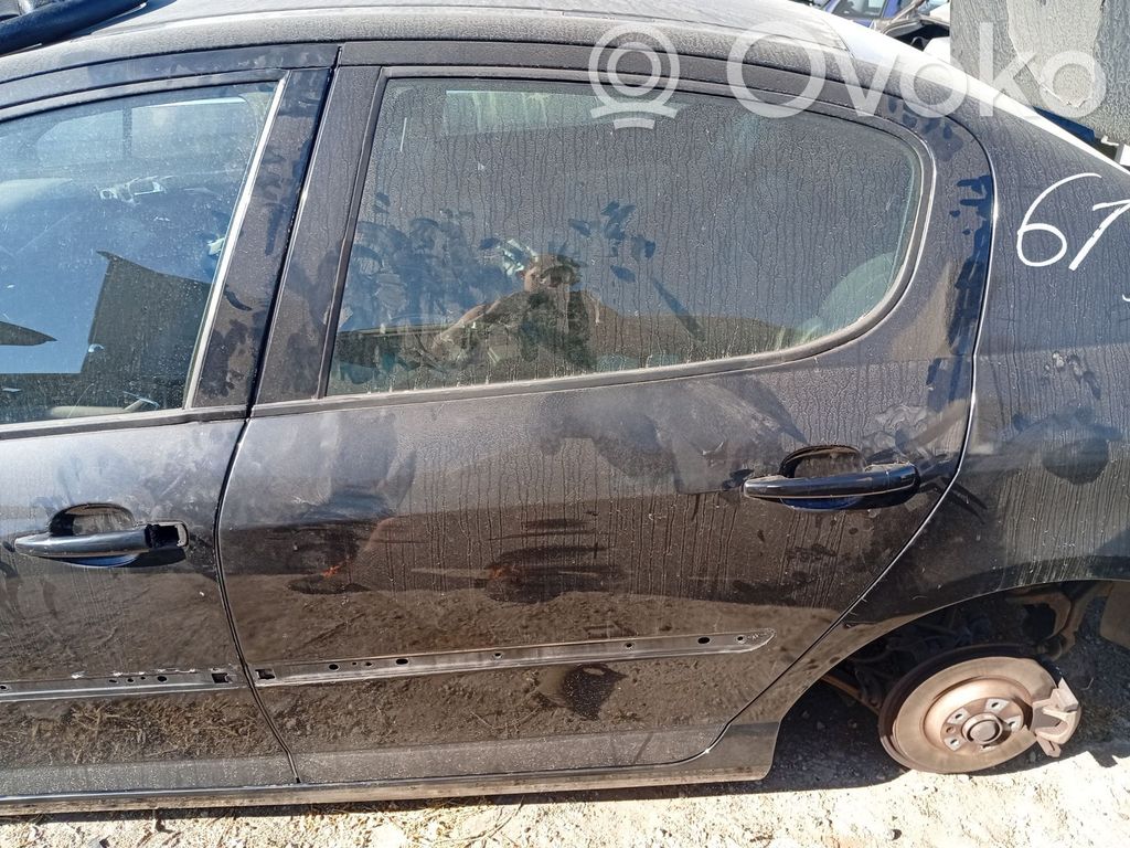 Peugeot 407 Puerta trasera 