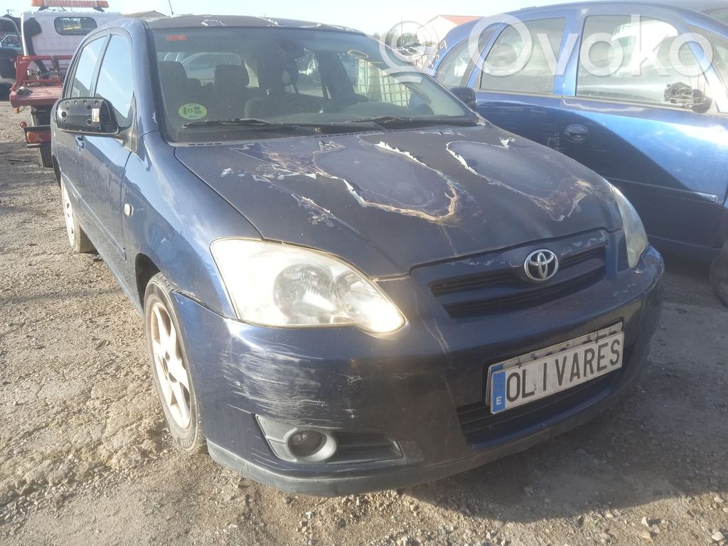 Toyota Corolla Verso E121 Cinturón trasero 