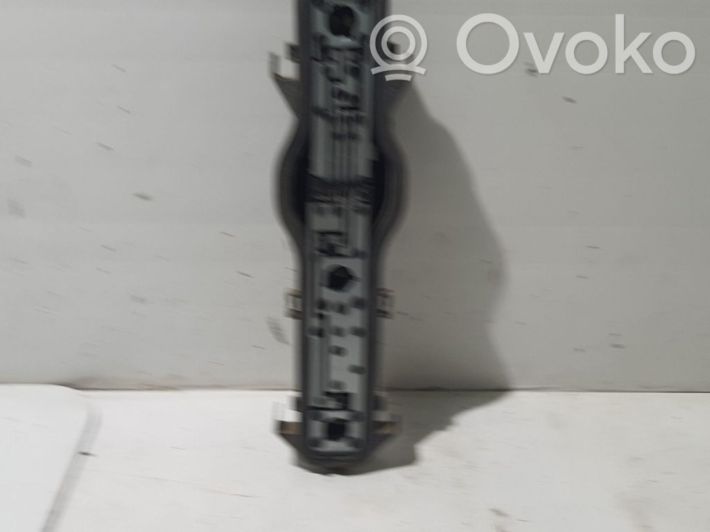 Renault Espace III Aizmugures spuldzes vāka turētājs 