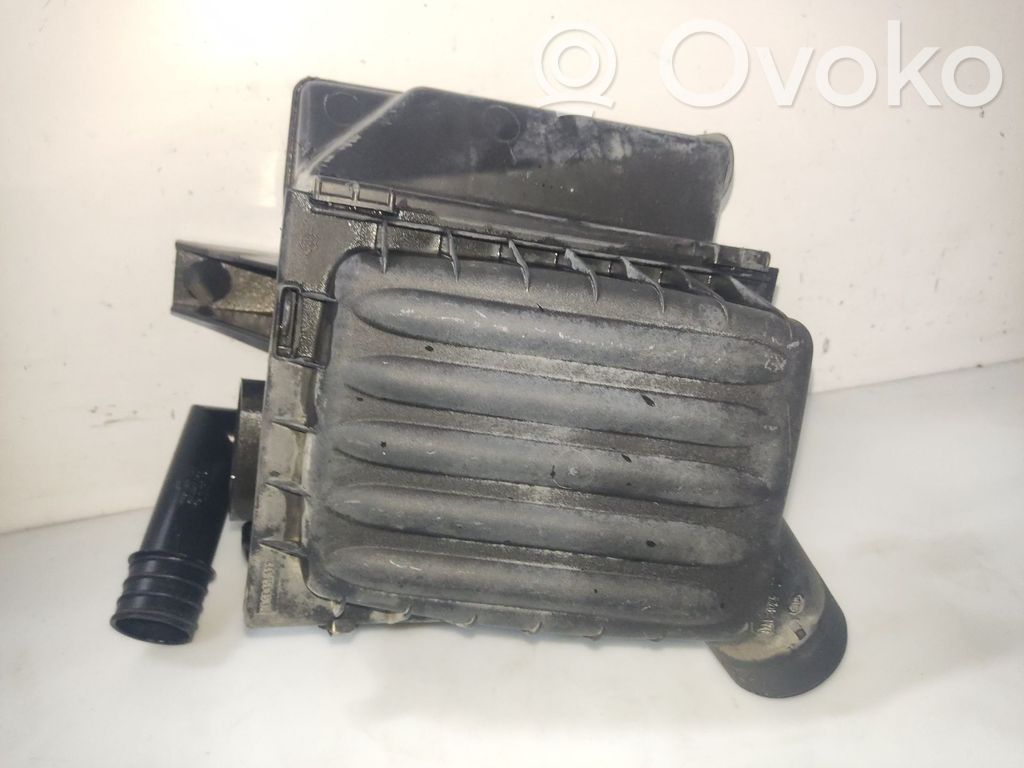 Opel Corsa B Luftfilterkasten 