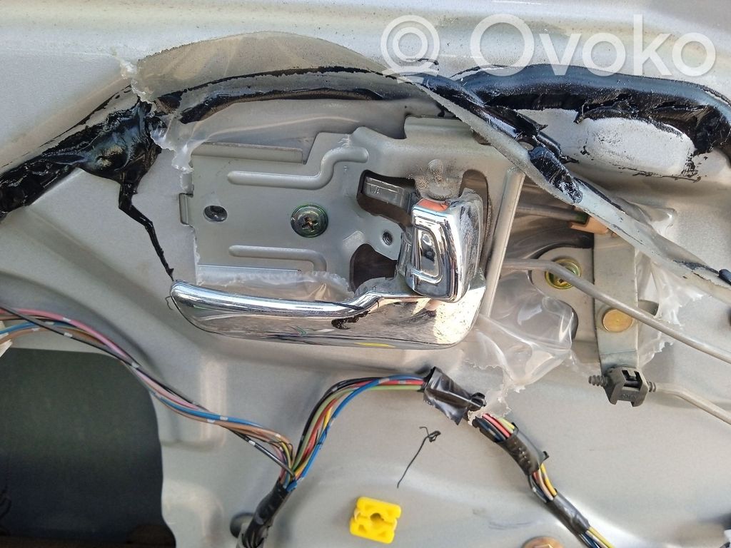Mazda 626 Manecilla interna puerta delantera 