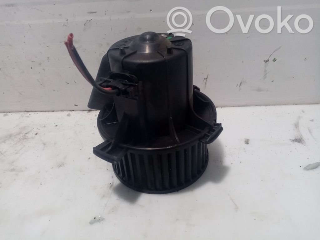Citroen C4 I Mazā radiatora ventilators 