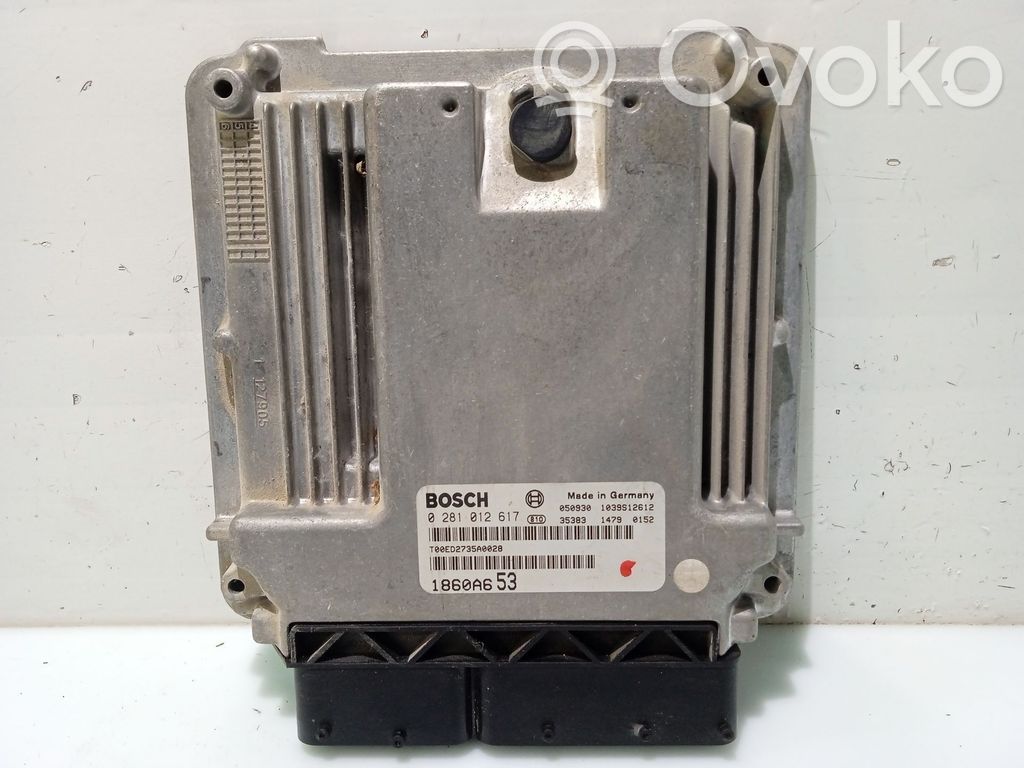 Mitsubishi Grandis Engine control unit/module 