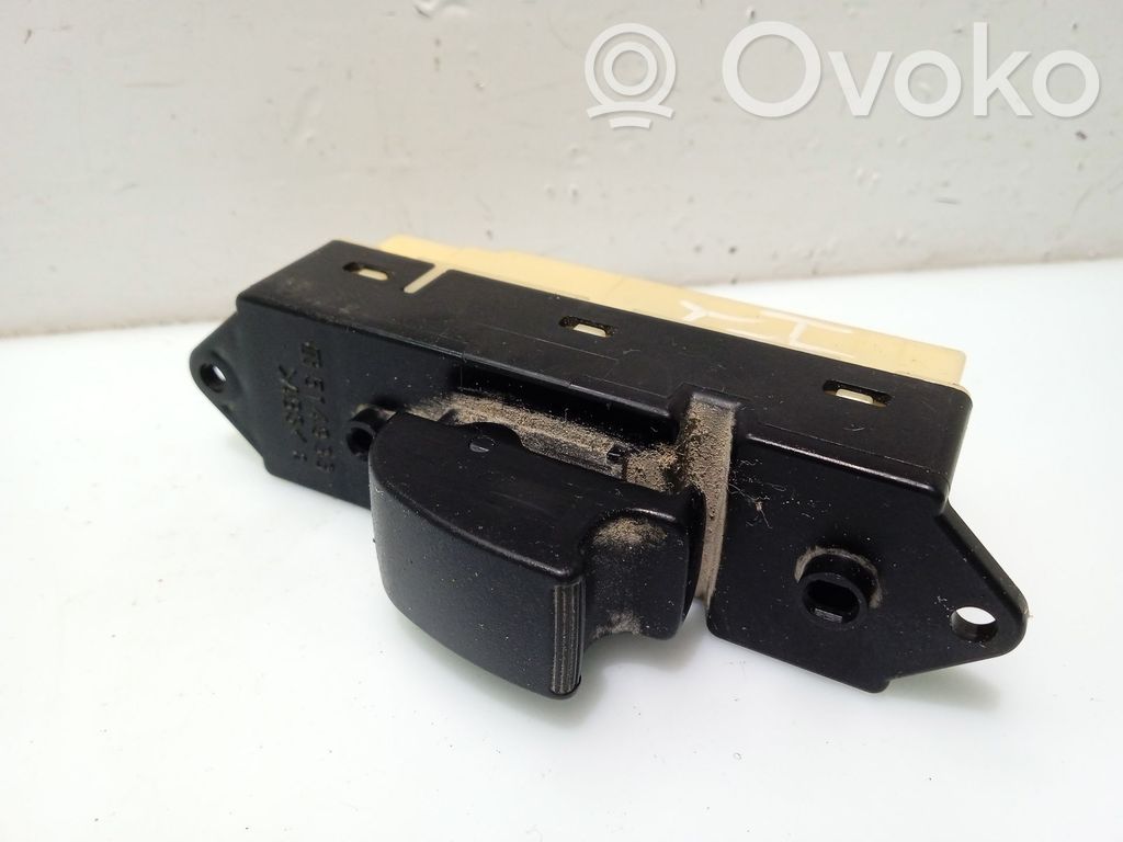 Mitsubishi Grandis Comutator comandă geamuri electrice 