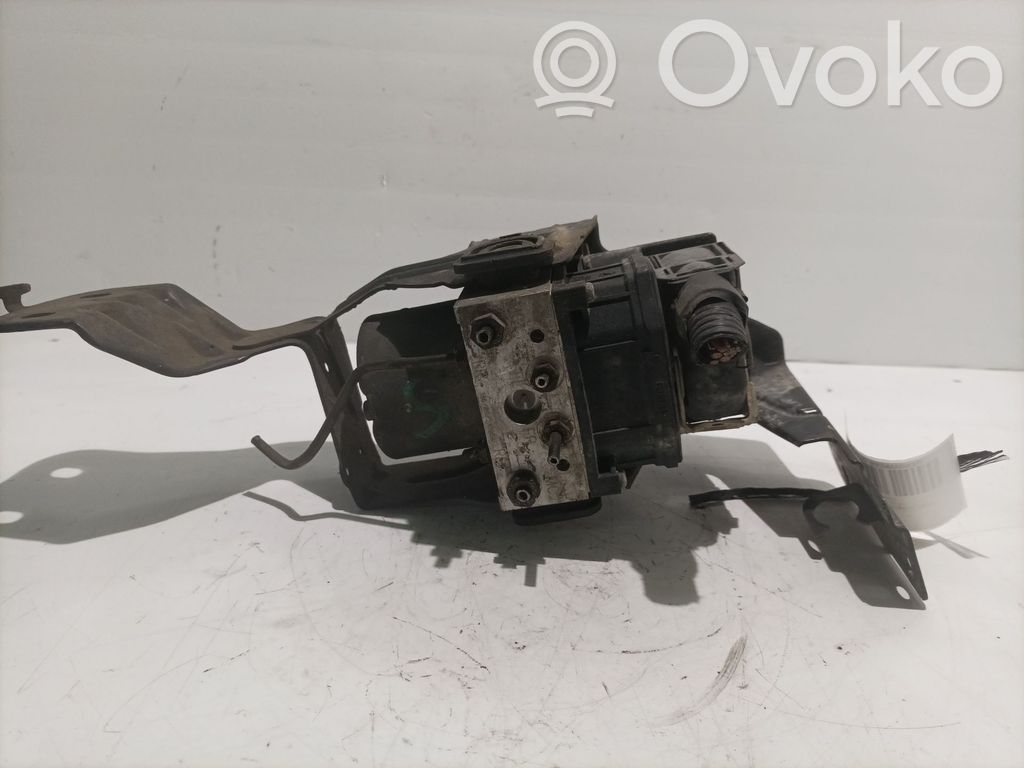 Ford Mondeo Mk III Bomba de ABS 