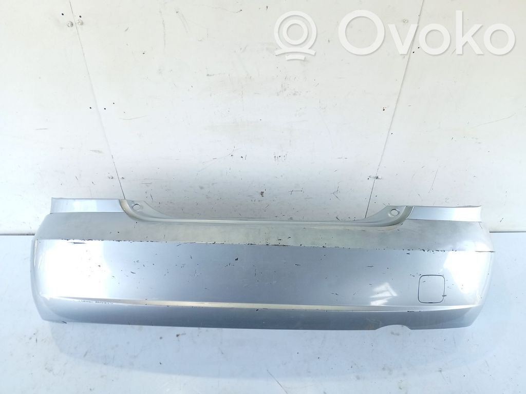 Nissan Almera N16 Parachoques 
