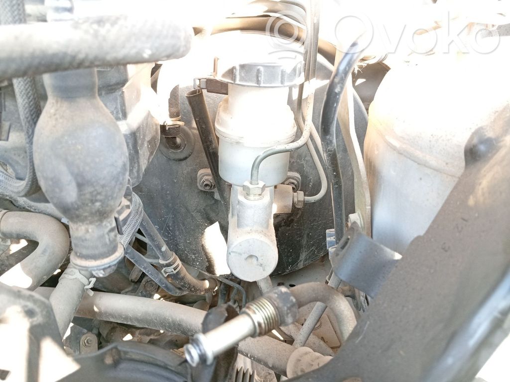 Nissan Almera N16 Wspomaganie hamulca 