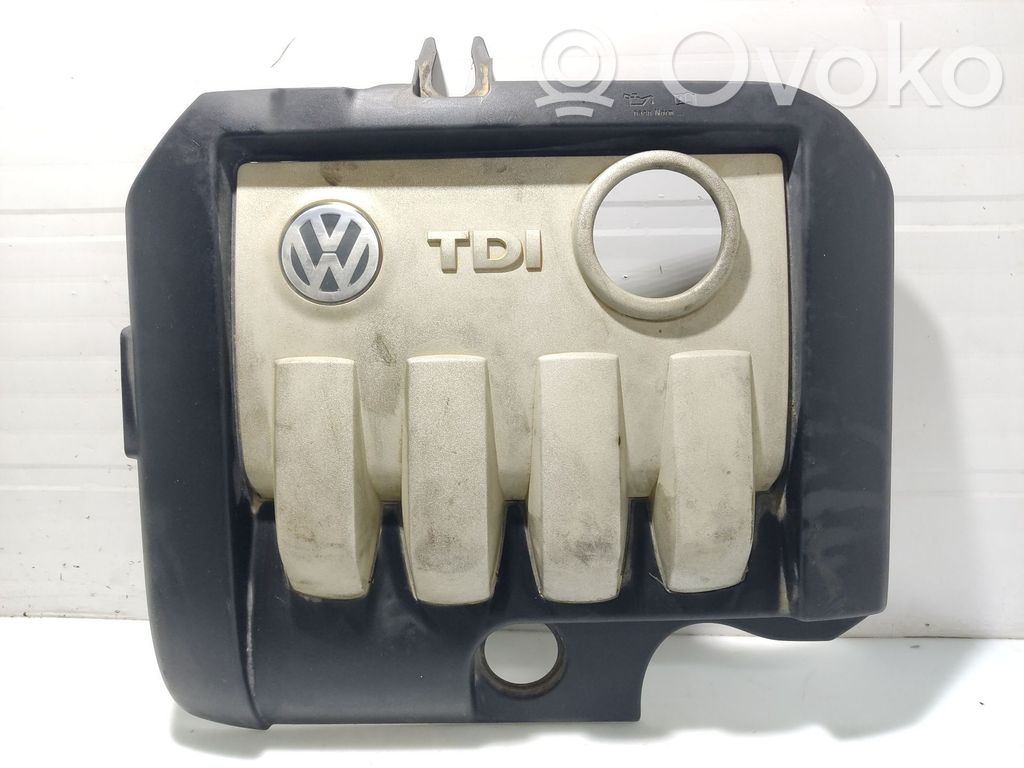 Volkswagen Passat Alltrack Couvercle cache moteur