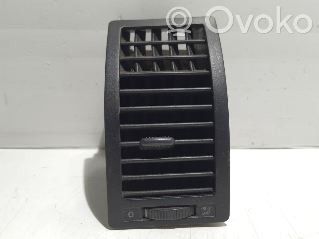 Volkswagen Polo Luftausströmer Lüftungsdüse Luftdüse Mitte