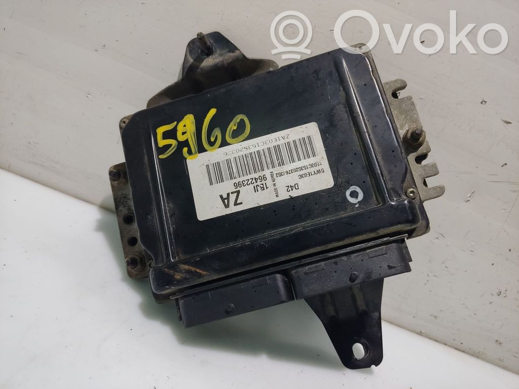 Chevrolet Lacetti Engine control unit/module 