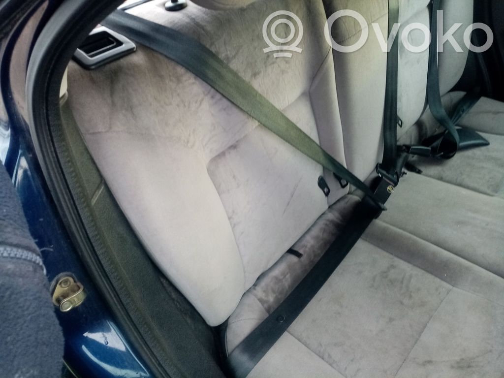 Citroen Xsara Cinturón trasero 