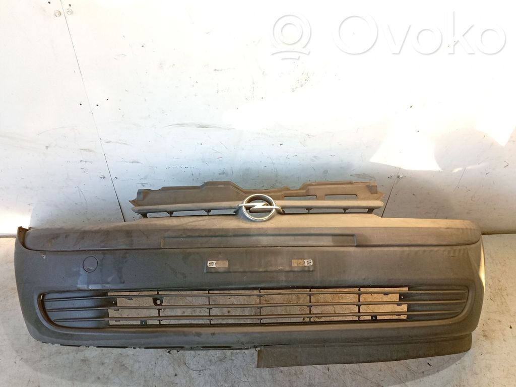 Opel Combo C Priekinis bamperis 
