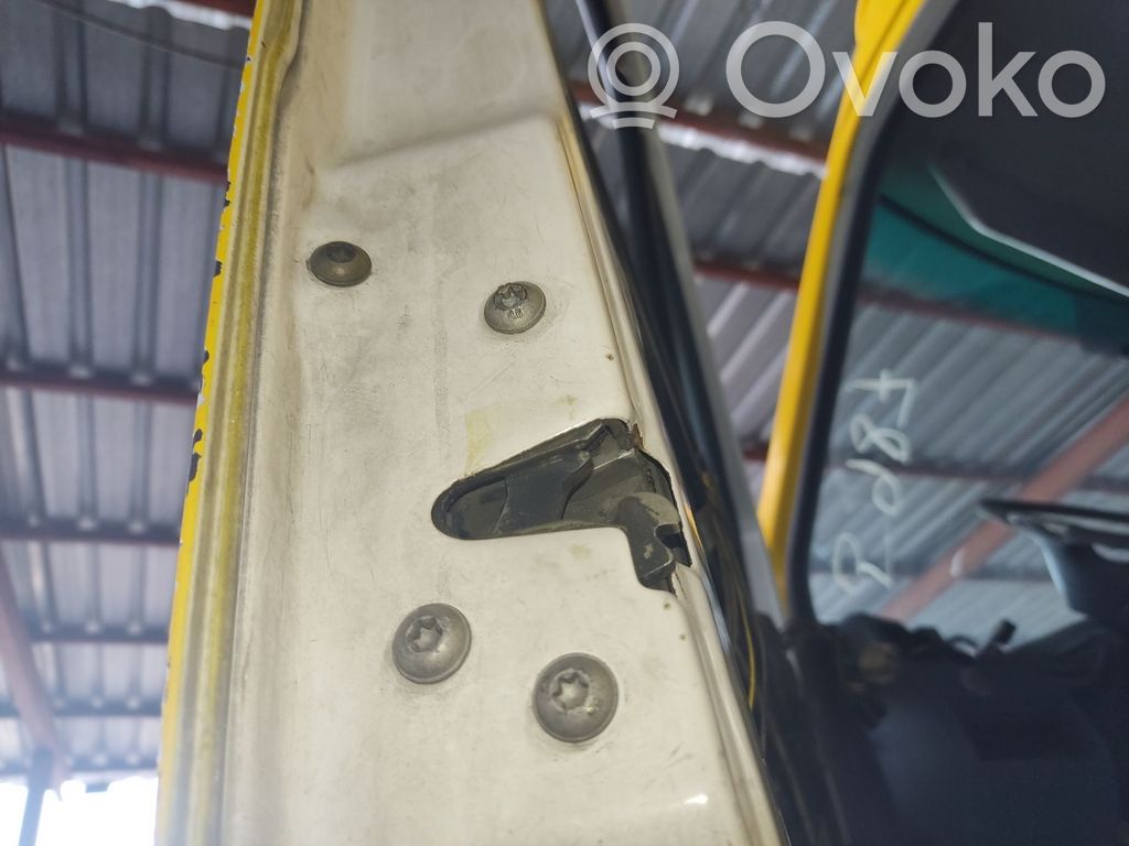 Mercedes-Benz Sprinter W901 W902 W903 W904 Serratura portiera anteriore 