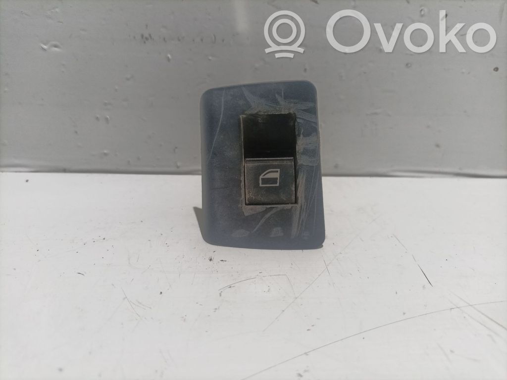 Interruptor del elevalunas eléctrico   8385956