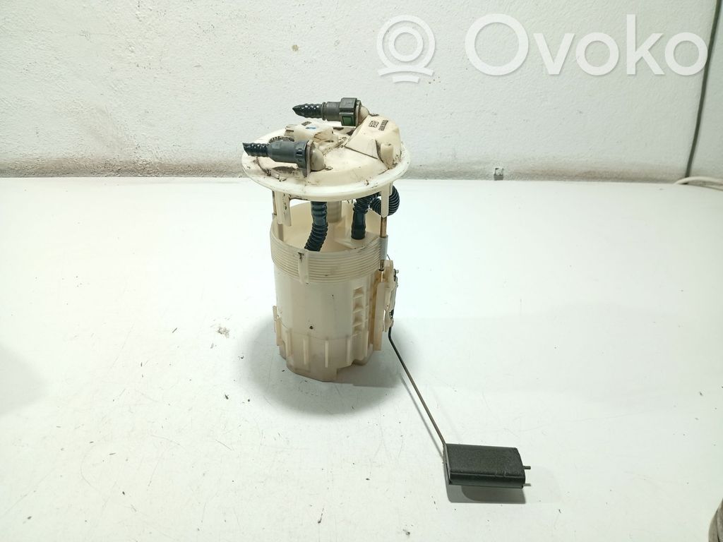 Renault Megane II Bomba interna de combustible 