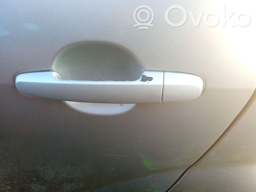 Toyota Corolla Verso AR10 Maniglia esterna per portiera posteriore